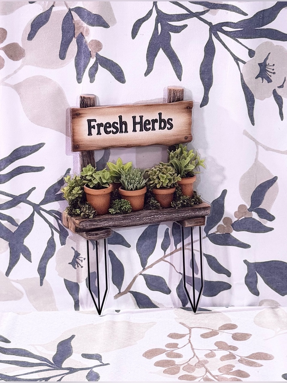 Fresh Herbs Plastic Garden Stake- Rustic Wood and Terracotta (Green, Brown)